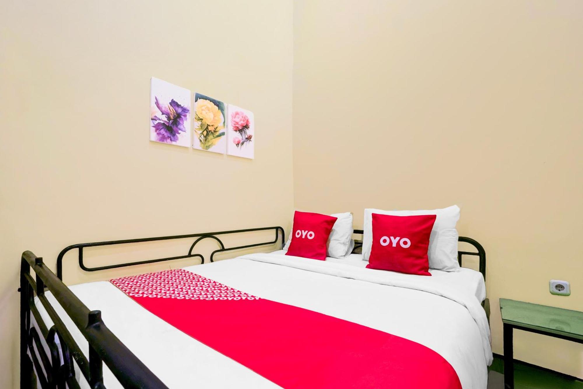 Oyo 94528 Sidomulyo Heritage Hotel Mojokerto